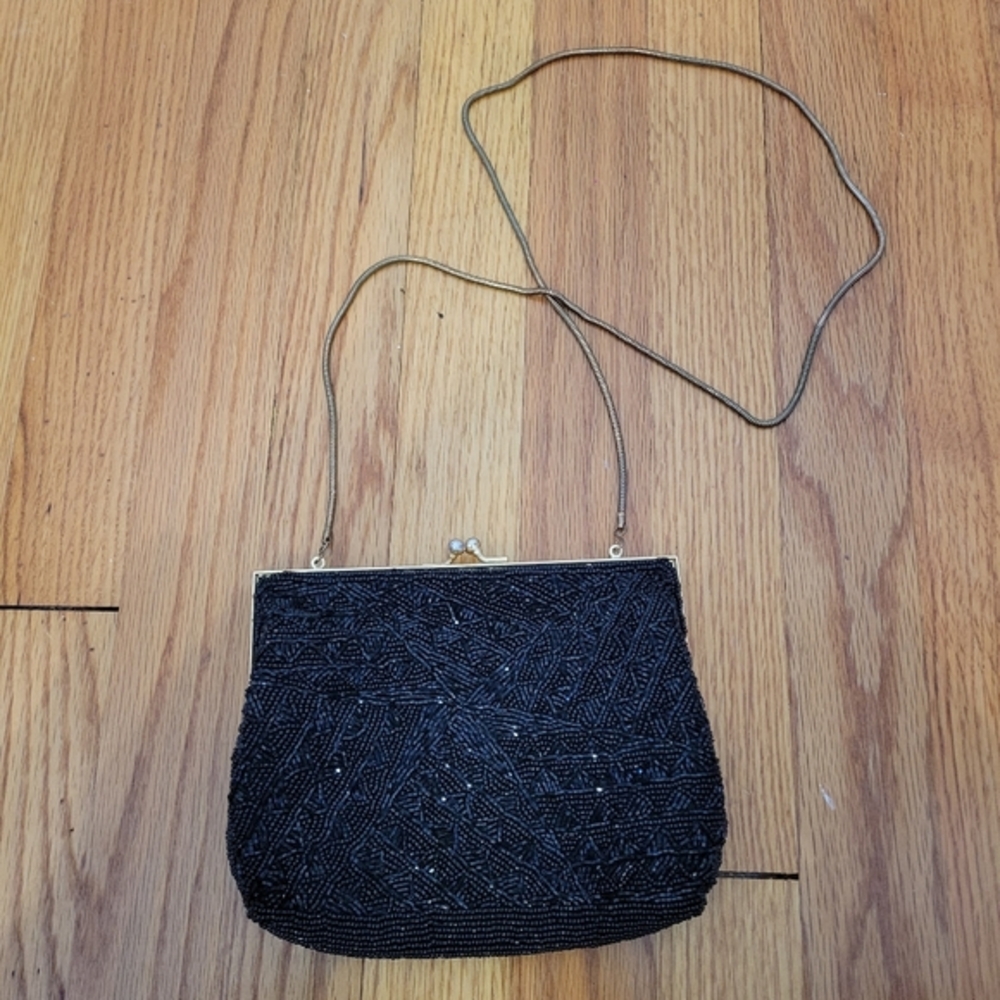Courtenay Women's Vintage Black Beaded Purse Gold‎ Tone Hardware Chain Ball Snap